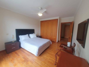 Aqua Vista Lido Apartment